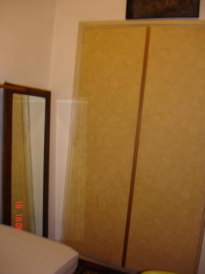 Room For Rent In Rome Trastevere Roma Exterior foto